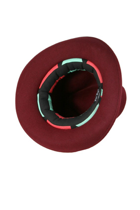 A Child of the Jago Hats Hat Deadman hat in red burgundy view 3 A Child of the Jago Hats Hat Deadman hat in red burgundy view 3